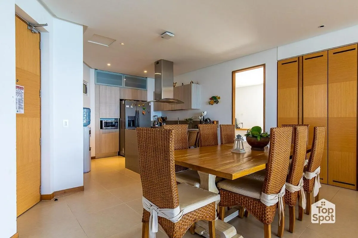 Topspot In Santa Marta With Jacuzzi And Vista Al Mar 0*, Santa Marta (Magdalena)